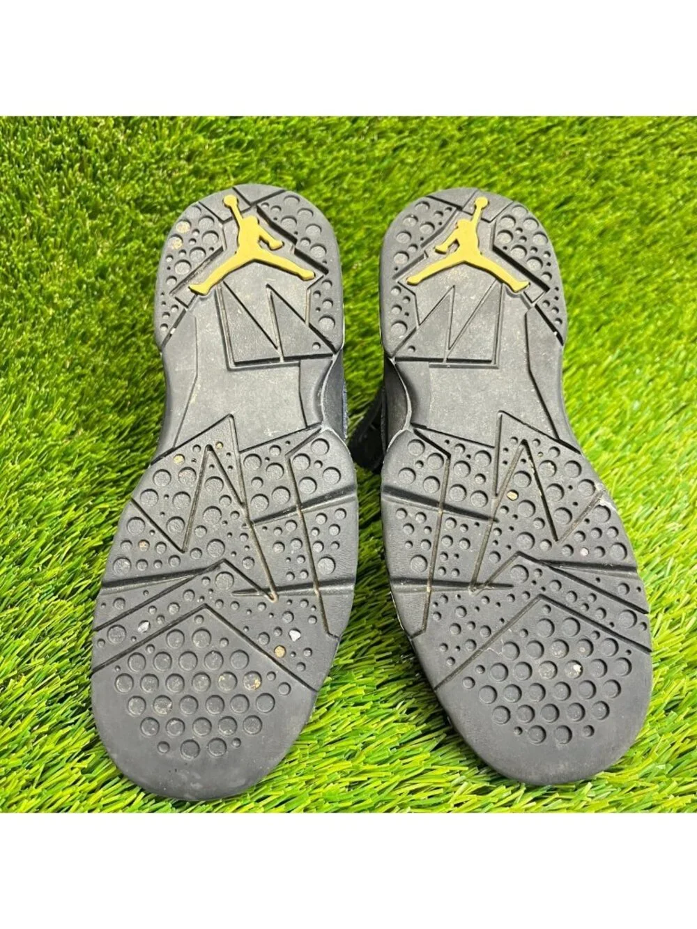 Nike shown if please
